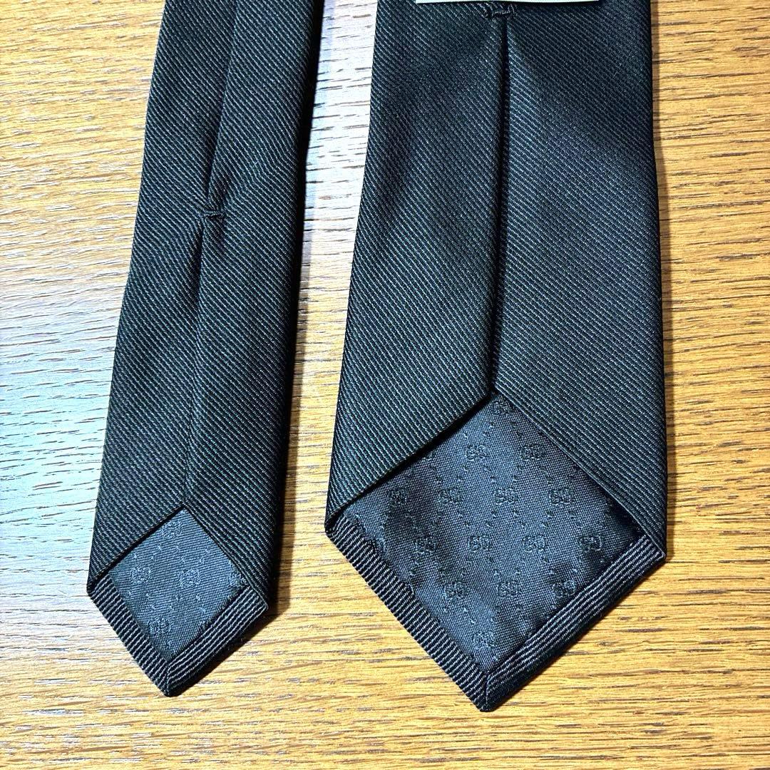 【美品】GUCCI グッチ 黒ネクタイ キングスネーク