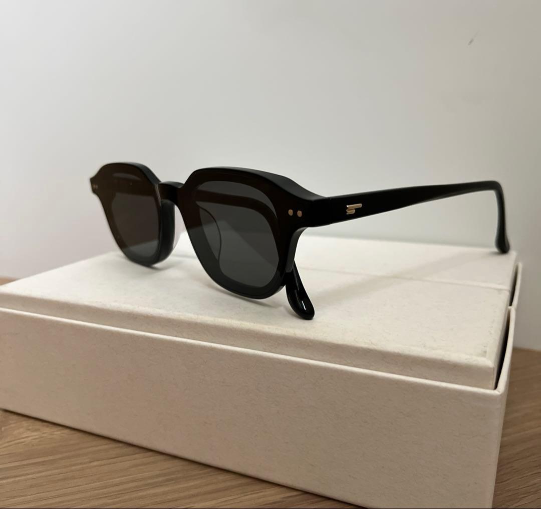 【美品】プロジェクトプロダクトPROJEKT PRODUKT サングラス RS3