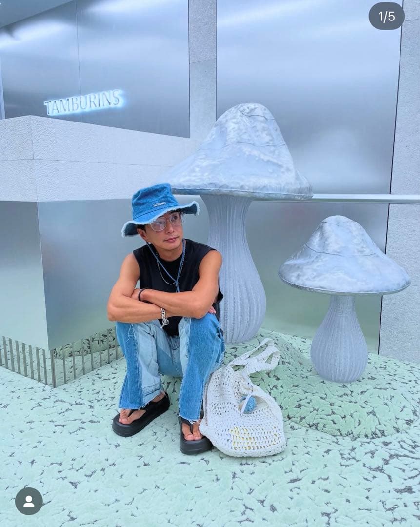 奈良裕也さん着用JACQUEMUS デニムバケットハット