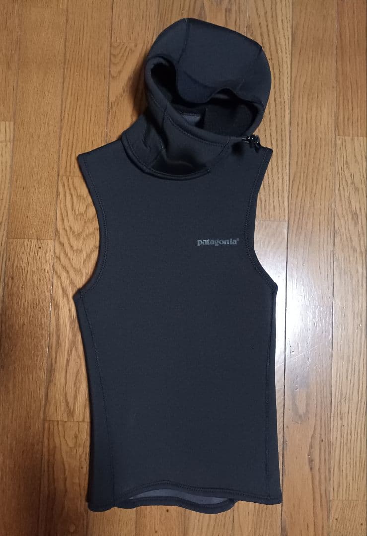 すぱむ　patagonia　パタゴニア　フード付きベスト　インナー　XS