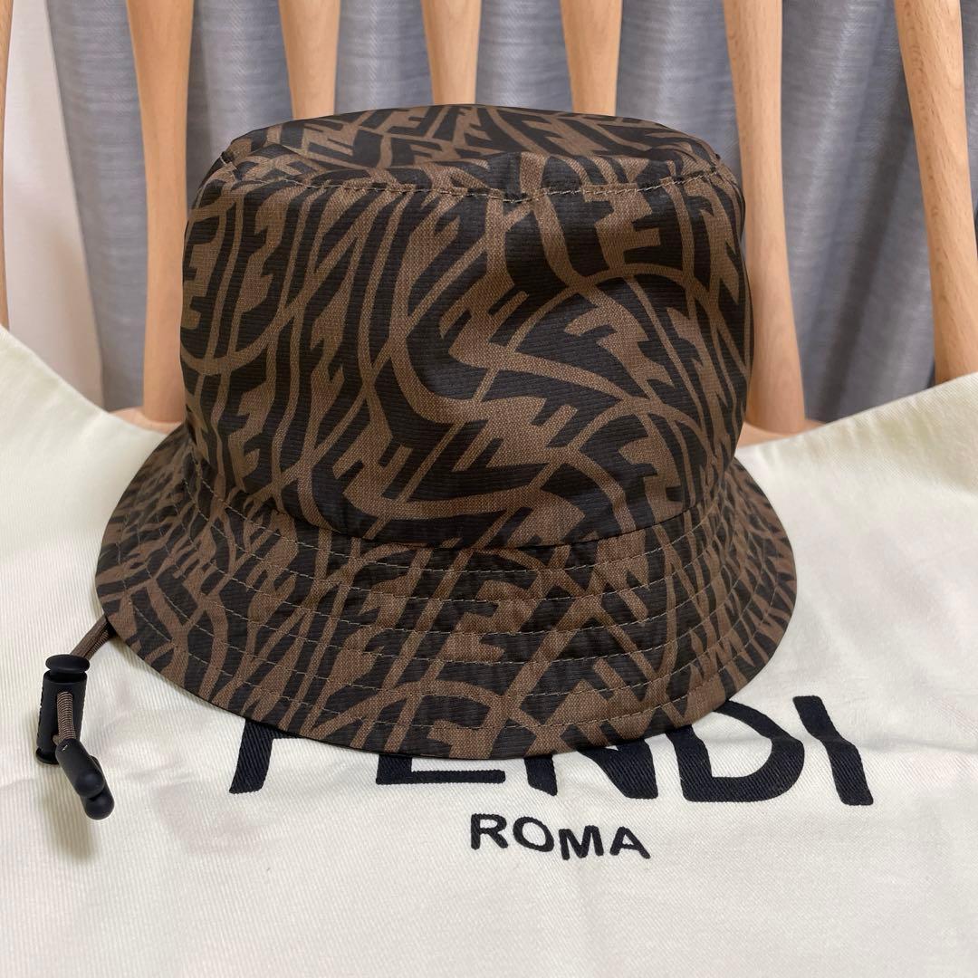 ♡FENDI フェンディ　バケットハット　M リバーシブル