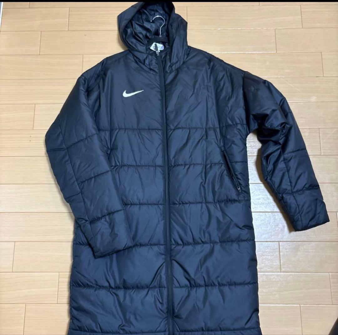 Nike ブラック ベンチコート フード付き