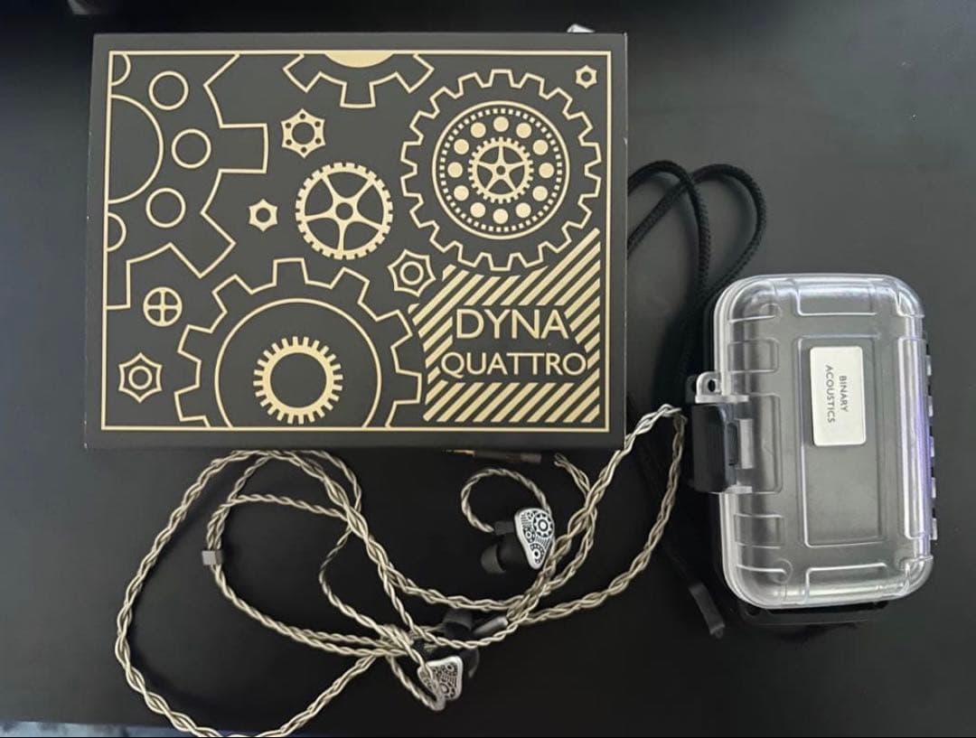 イヤホン Binary Acoustics Dynaquattro