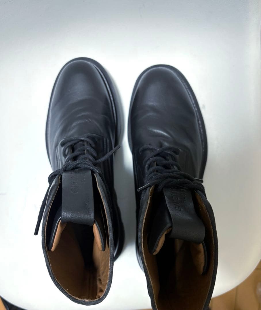 美品Givenchy レースアップ　コンバットブーツサイズ　8