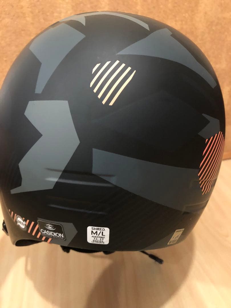 SHRED. アルペン　ヘルメット ブラックカモ　M/L