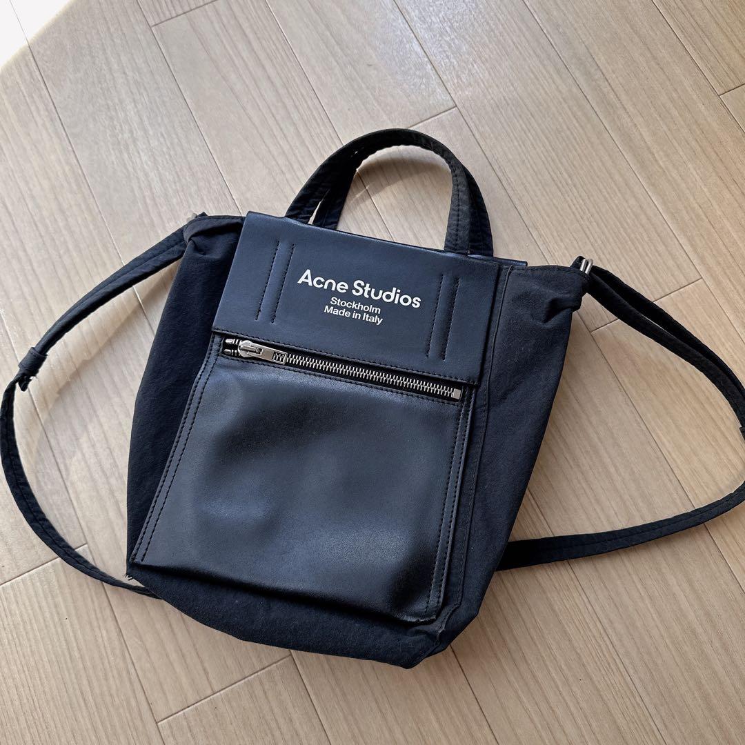 Acne Studios ショルダーバッグ