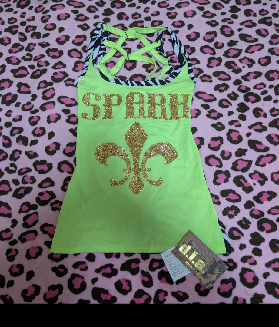 d.i.a. ダイア　トップス　背開き　ゼブラ　新品未使用品　貴重　レア