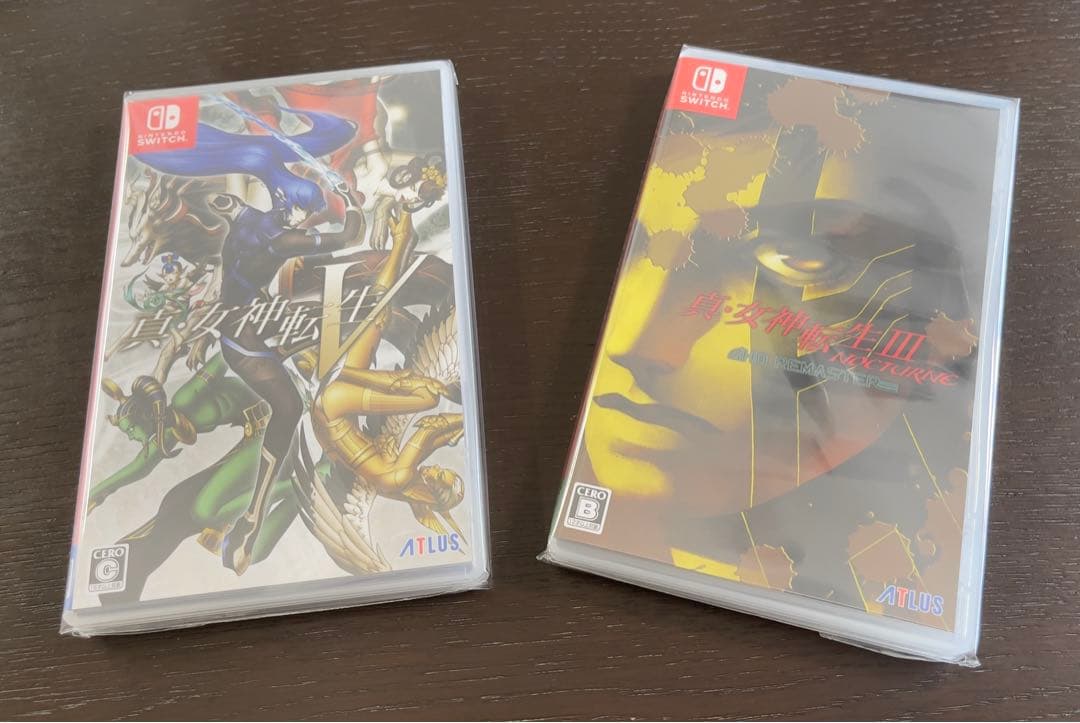 【新品未使用・極美品】真・女神転生V 限定版 & 真・女神転生III HD特典付