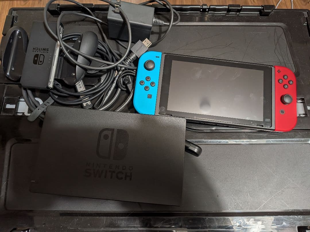 Nintendo Switch 赤/青 本体 付属品付き