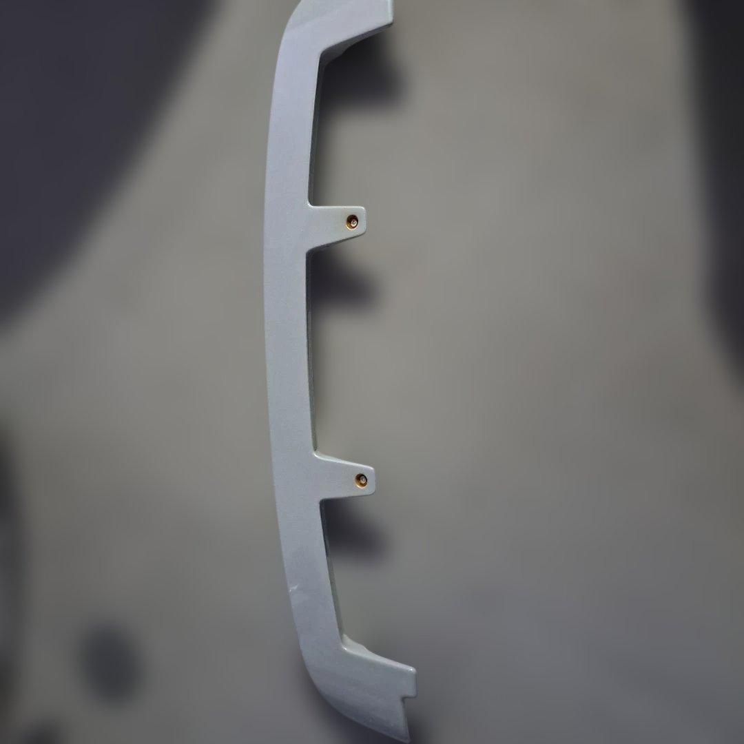 デリカD5 純正リアウィングホワイト前期