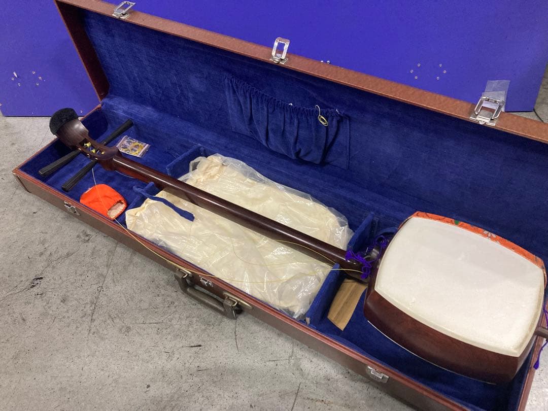 I）高級 和楽器 三味線 純銀 紅木 ハードケース付き