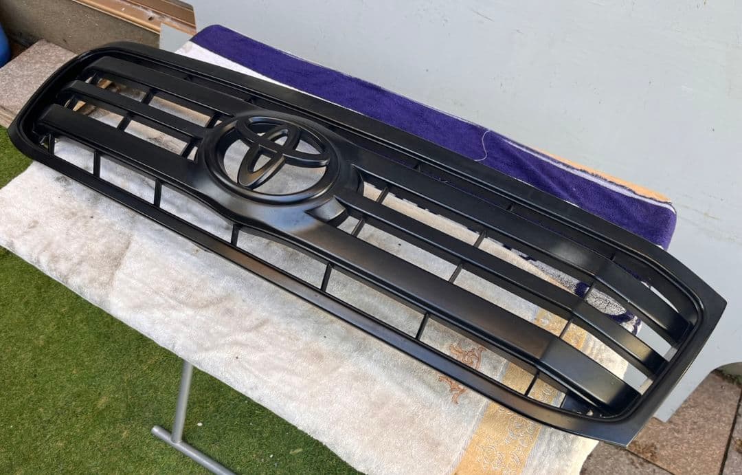 トヨタ ランクル100前期 UNCLE FJ100 フロントグリル