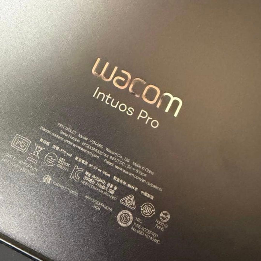 Wacom Intuos Pro M PTH-660ペンタブレット 本体