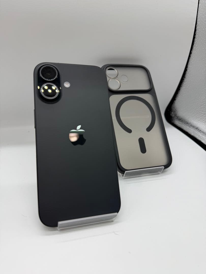 【極美品】iPhone16 128GB バッテリー100% フィルム・ケース付！