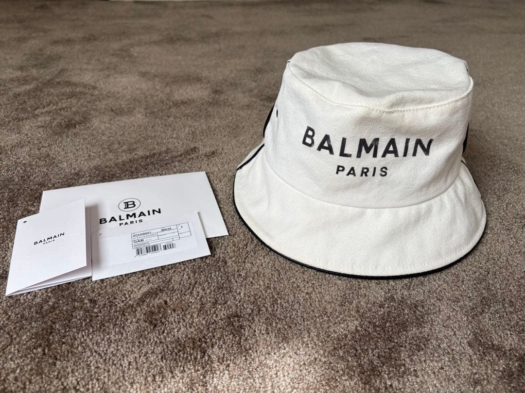 BALMAIN バケットハット ホワイト