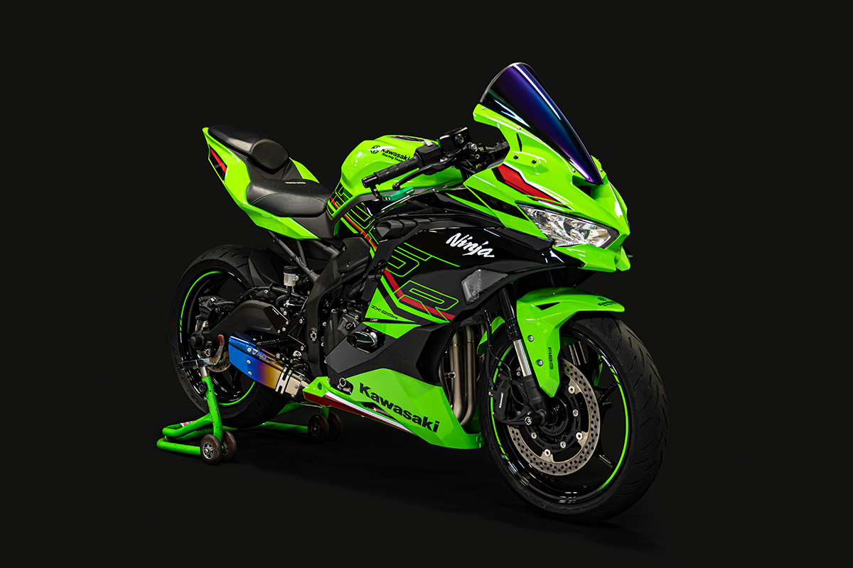 新製品情報】Ninja ZX-25R(21-23)/ZX-4R SE/ZX-4RR レーシングダウン